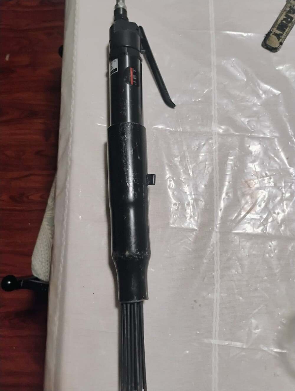JET JSG-9121NS Air Pneumatic Needle Scaler 4,600 BPM 90 PSI